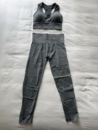Yoga/Fitness PowerZone Top+Leggins Gr. L/M