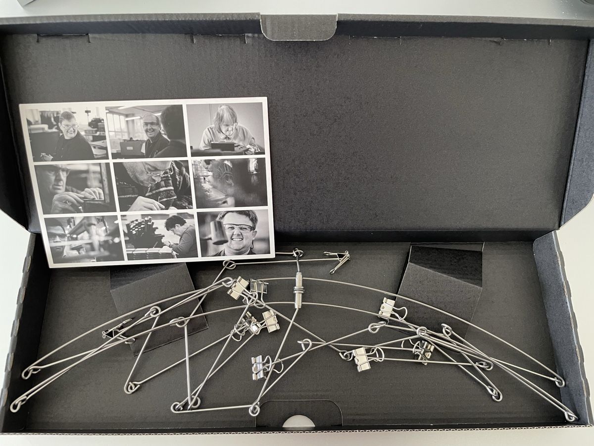 Tutte le decorazioni: Multi Clip - Notizen Mobile – Nuovo e nell'imballaggio originale da Zürich venduto da Punkt... 2