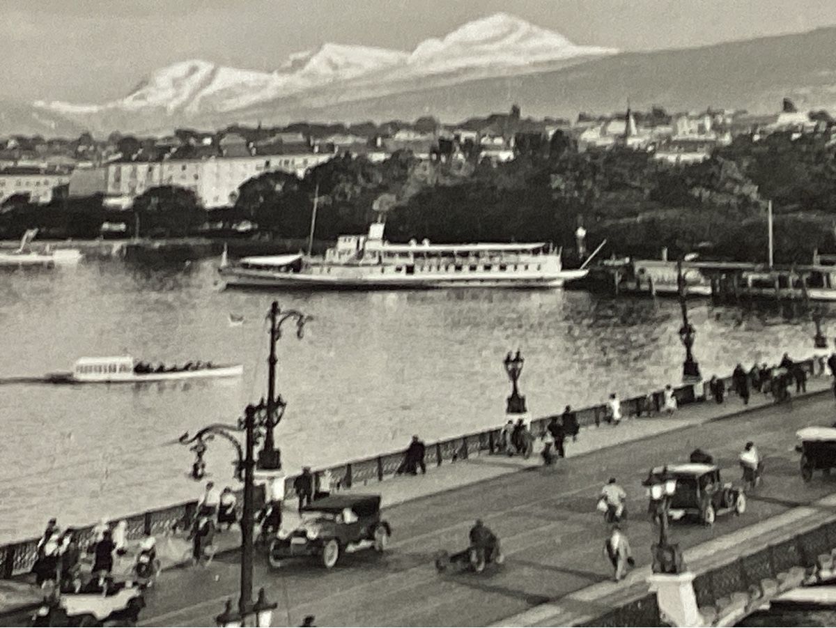 Cartoline postali: Genève  bus voitures trams bateaux 1949 – Usato da Luc (Ayent) venduto da Rebouille 3
