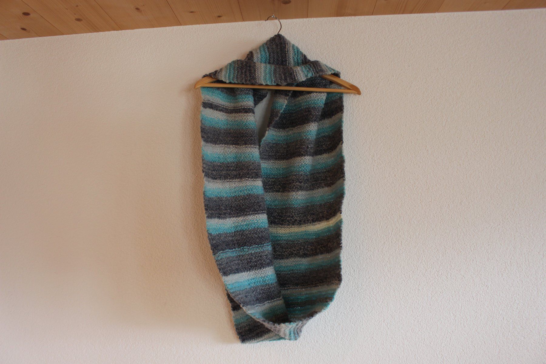 Foulard & Sciarpe: Loop-Schal gestreift - Letzte Chance – Usato da Ebnat-Kappel venduto da Moonel.104