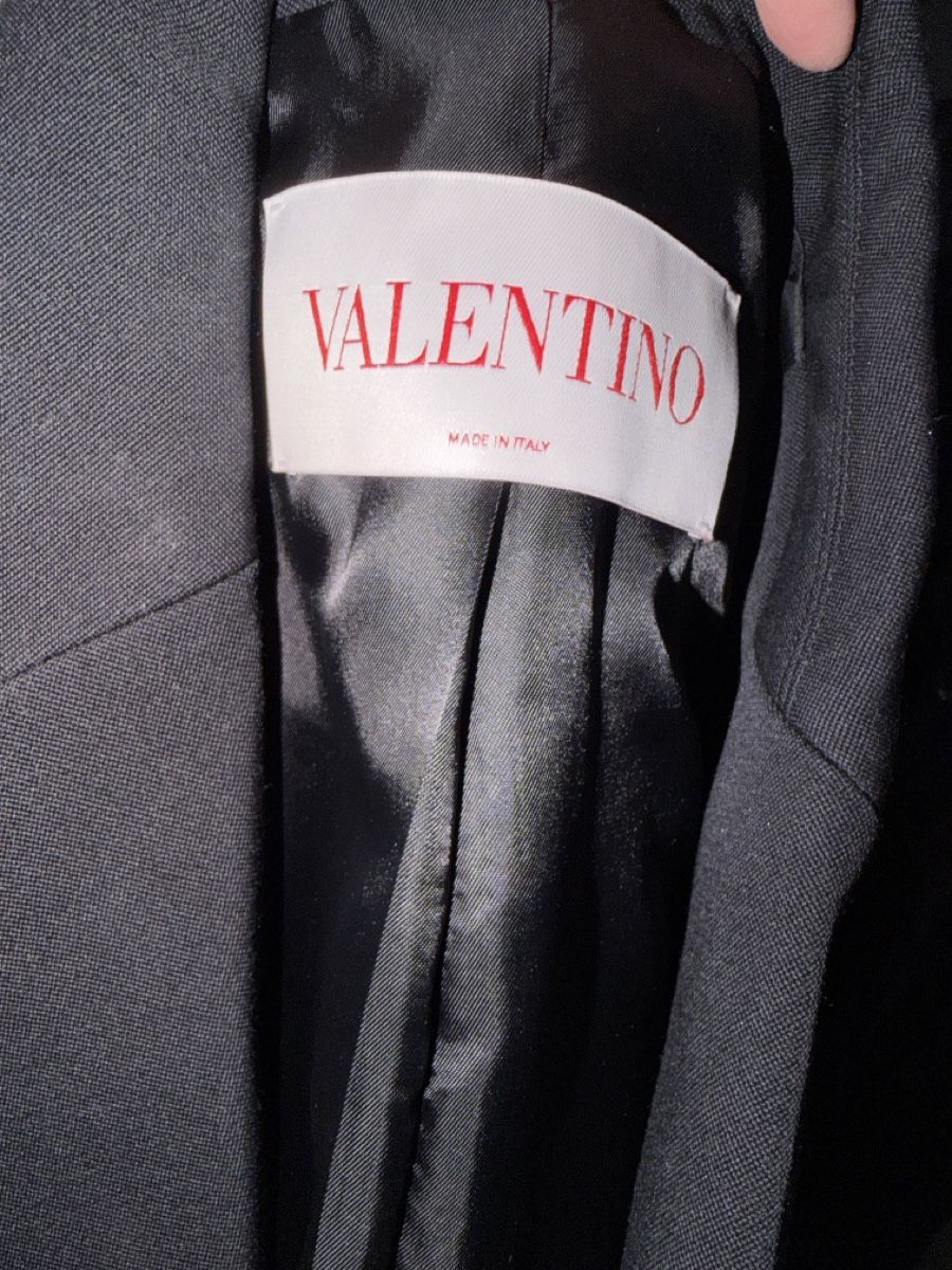 Valentino Giacche: Valentino cropped blazer  – Nuovo (secondo la descrizione) da Genève venduto da val_rp9x 4