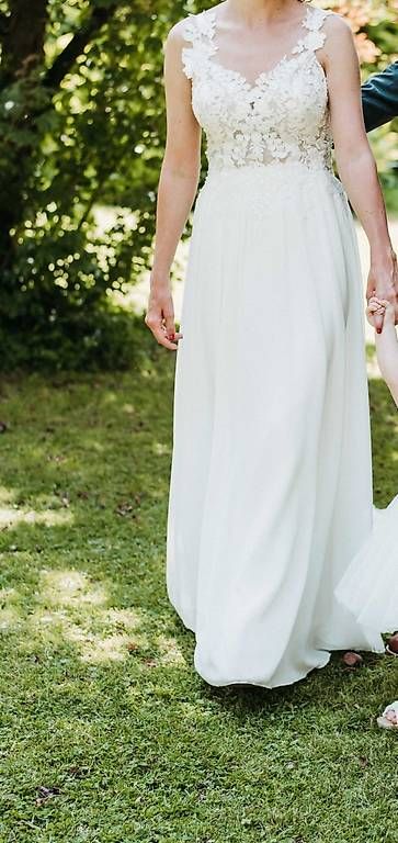 Vestiti: Hochzeitskleid 34 – Usato da Eggersriet venduto da cherry.k 2