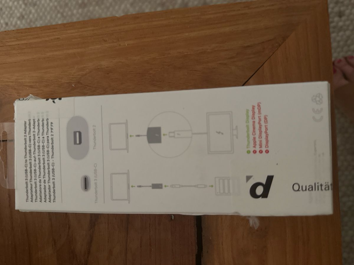 Apple Unità & Adattatore: Apple Thunderbolt 3 (USB-C) auf Thunderbolt 2 Adapter NEU – Nuovo (secondo la descrizione) da Dürnten venduto da Torquay 1