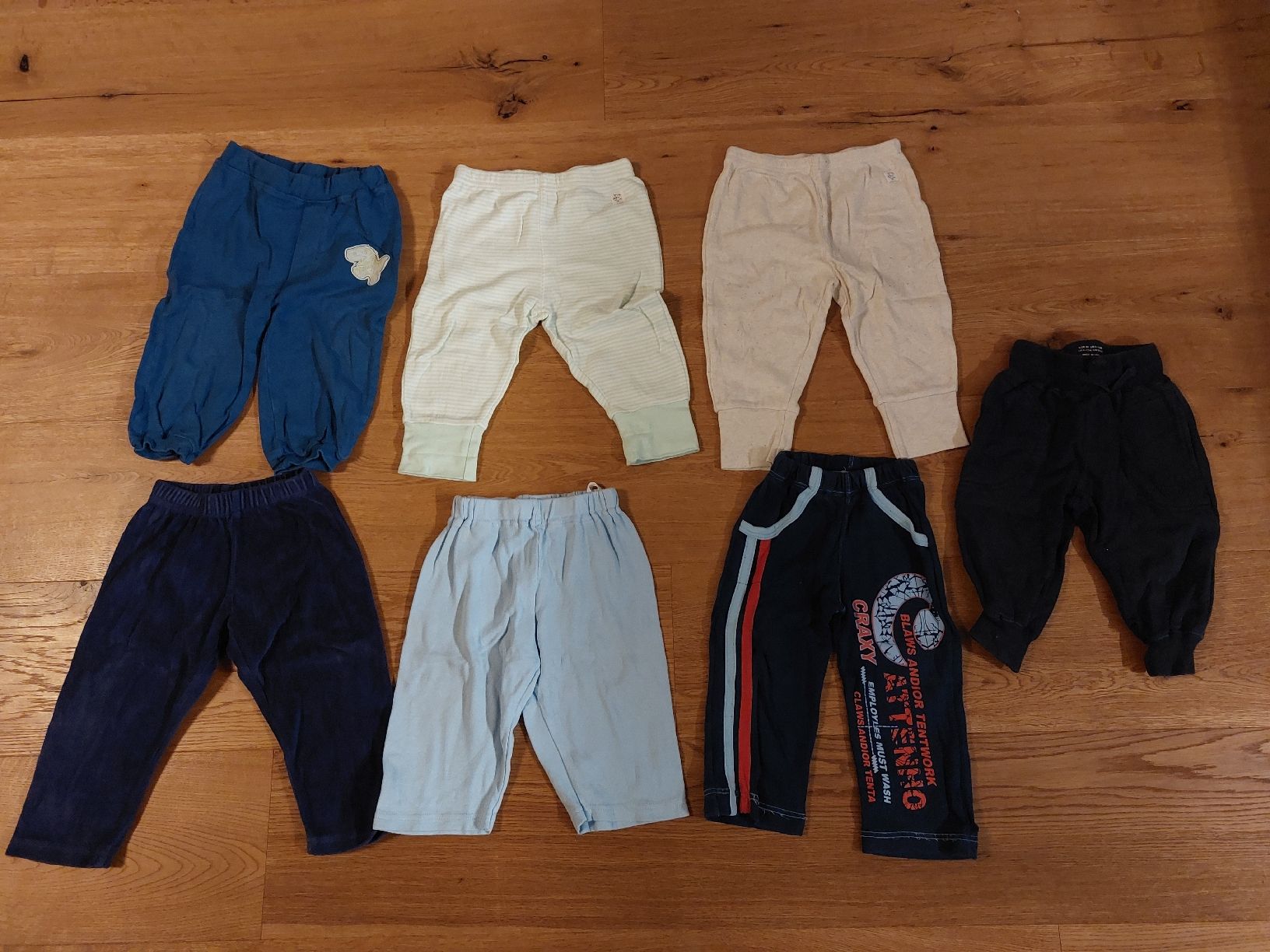Lotti & Set di vestiti: 71-Teiliges Kinderkleider Paket, Grösse 74 – Usato da Hellbühl venduto da the-brain 8