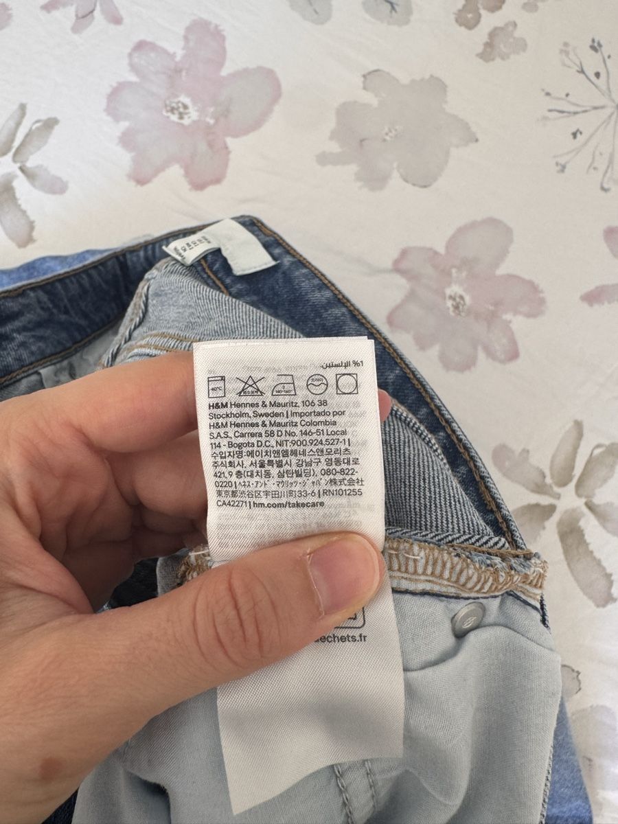 H&M Jeans: Jeans H&M chiaro – D'occasion à Genève par fed_5n52 3