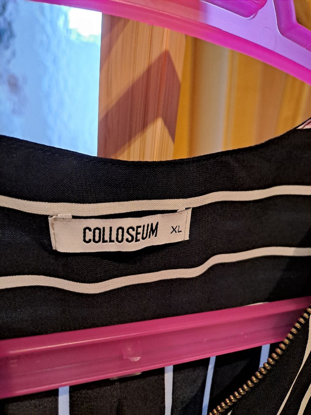 Robes: Colloseum Kleid grösse XL – D'occasion à Rickenbach LU par bishiida 2