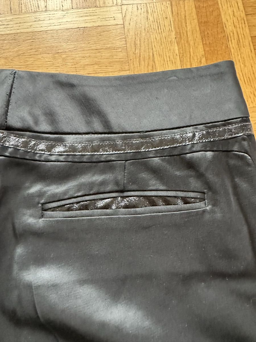 Balenciaga Pantaloni: Balenciaga Satin Pants 40EU – Usato da Fällanden venduto da emilyeheim 4