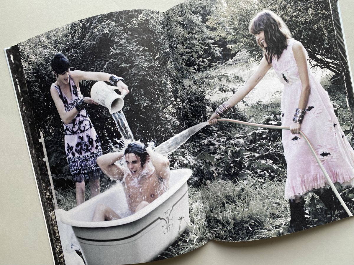 Bücher: Chanel Bildband - A Summer in the South – Gebraucht aus Zürich von lesgarcons