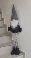 Deko Wichtel grau weiss gestreift Neu