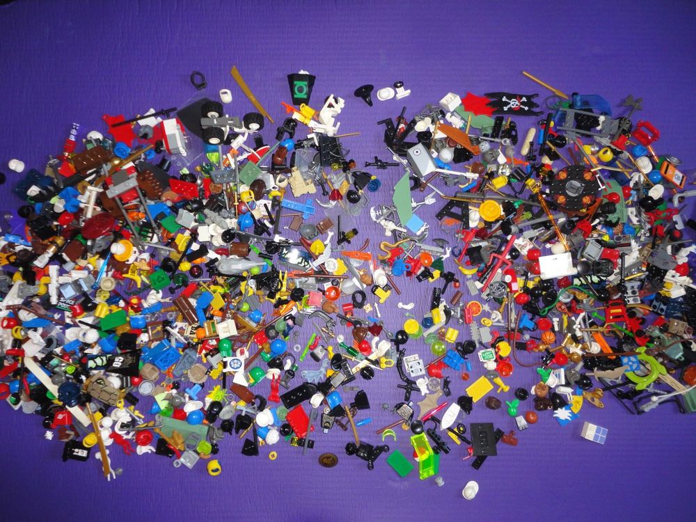 Lego 900g de petites pièces mélangées beaucoup pour figurine Kaufen auf Ricardo
