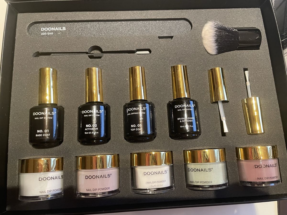 Doonails Vernis à ongles: Donails Dipping Powder – Neuf avec emballage d'origine à Nottwil par ram_g7p7