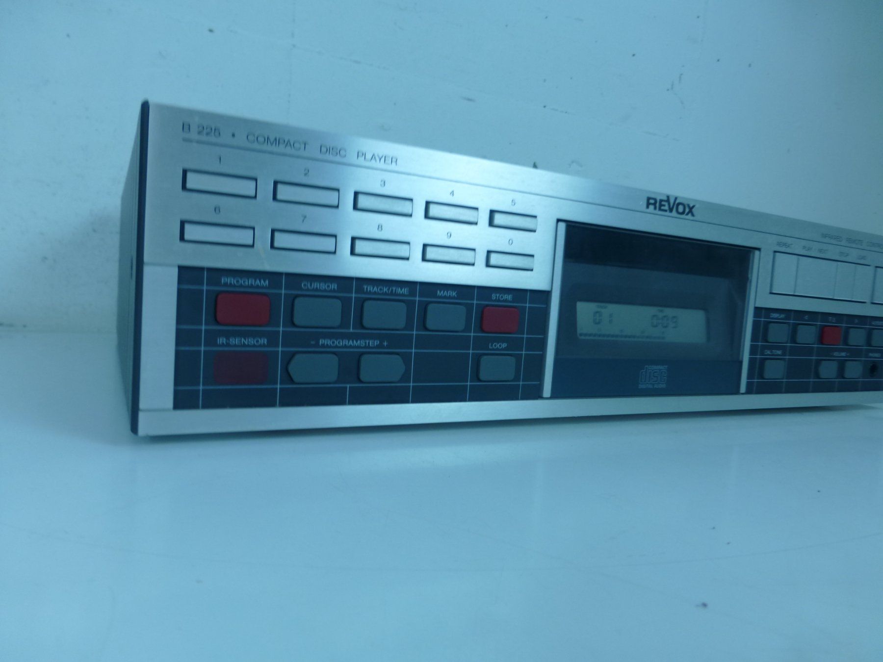 Revox Audio- & Mediensysteme: Revox B225 CD-Player defekt – Defekt aus Fahrweid von gruenezahn 2