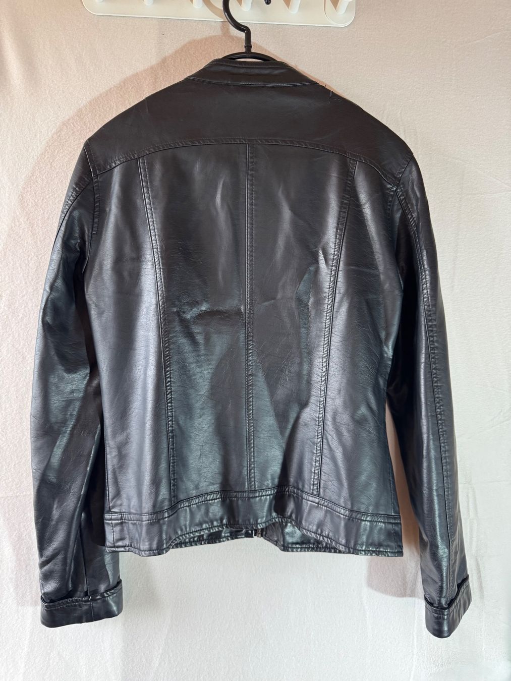 Jacken: schwarze Kunstlederjacke even & odd Gr.S – Gebraucht aus Grosswangen von second_hand_dress 7