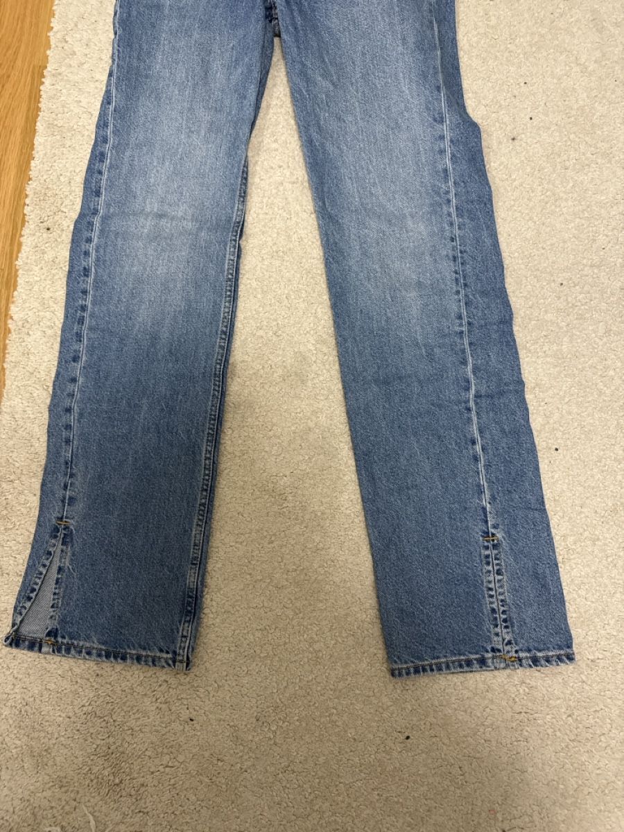 Jeans: Jeans – Neu (gemäss Beschreibung) aus Bolligen von arg_v256 1