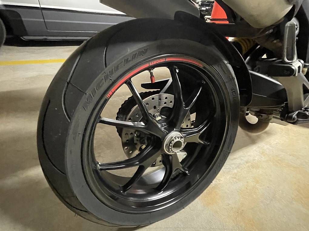 Strada: Ducati Monster 796 – Usato da Dussnang venduto da nyr_8bdq 2