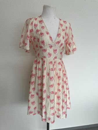 Angenehmes Kleid, Viskose, NEU, Gr. S-M