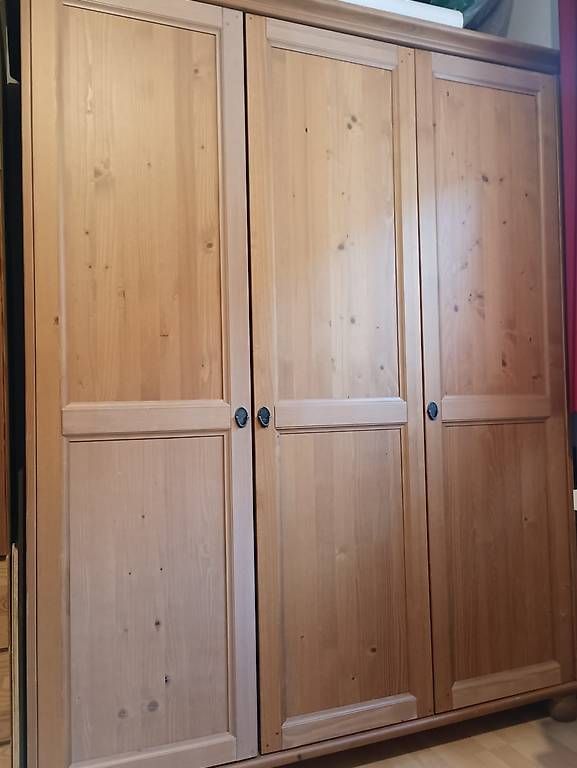 Armadi: Mobili Ikea Leksvik – Usato da Roveredo GR venduto da drifter88 1