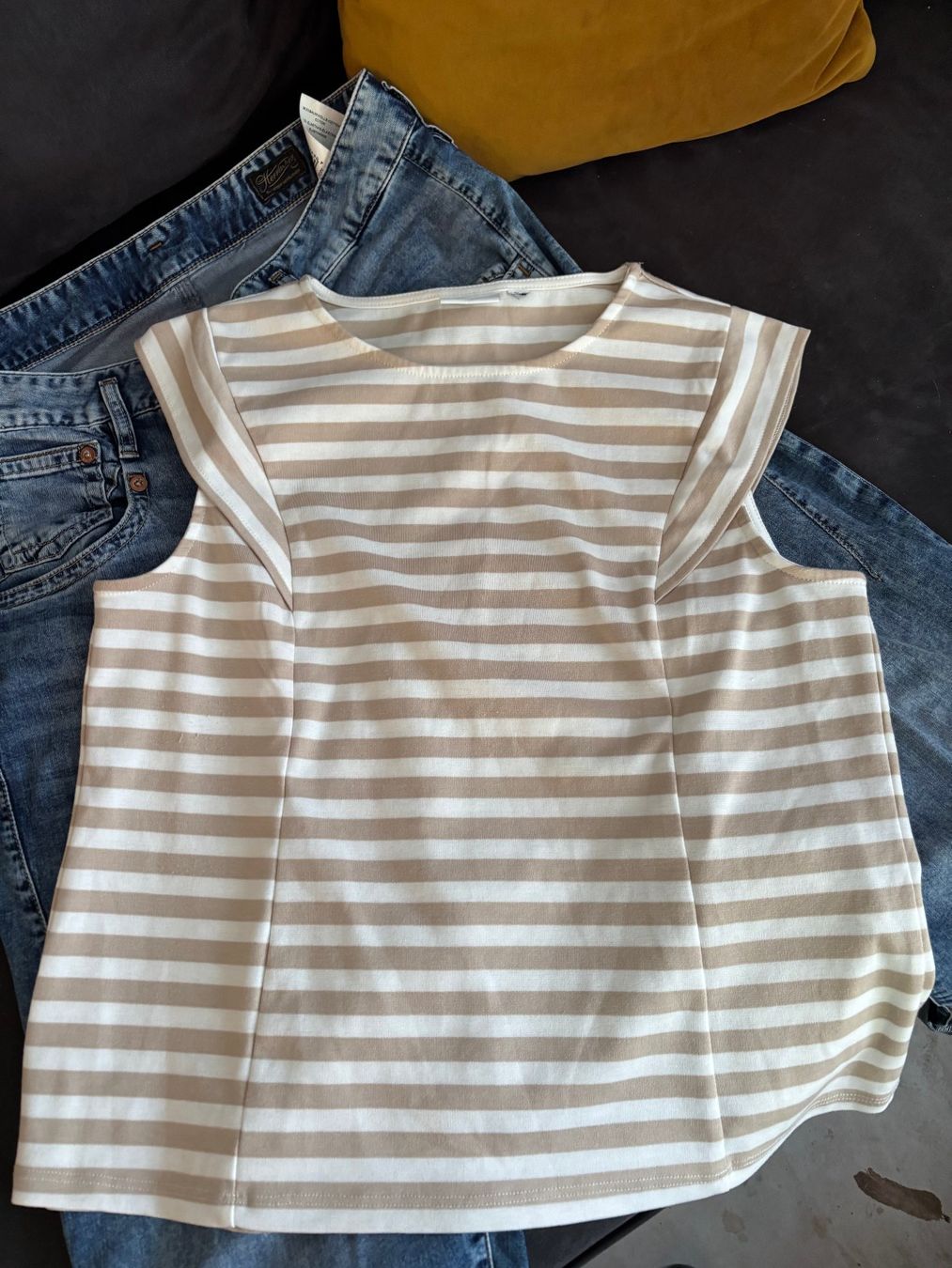 Vila T-Shirts: VILA T-Shirt neuwertig – Neu (gemäss Beschreibung) aus Merishausen von yourdream 5