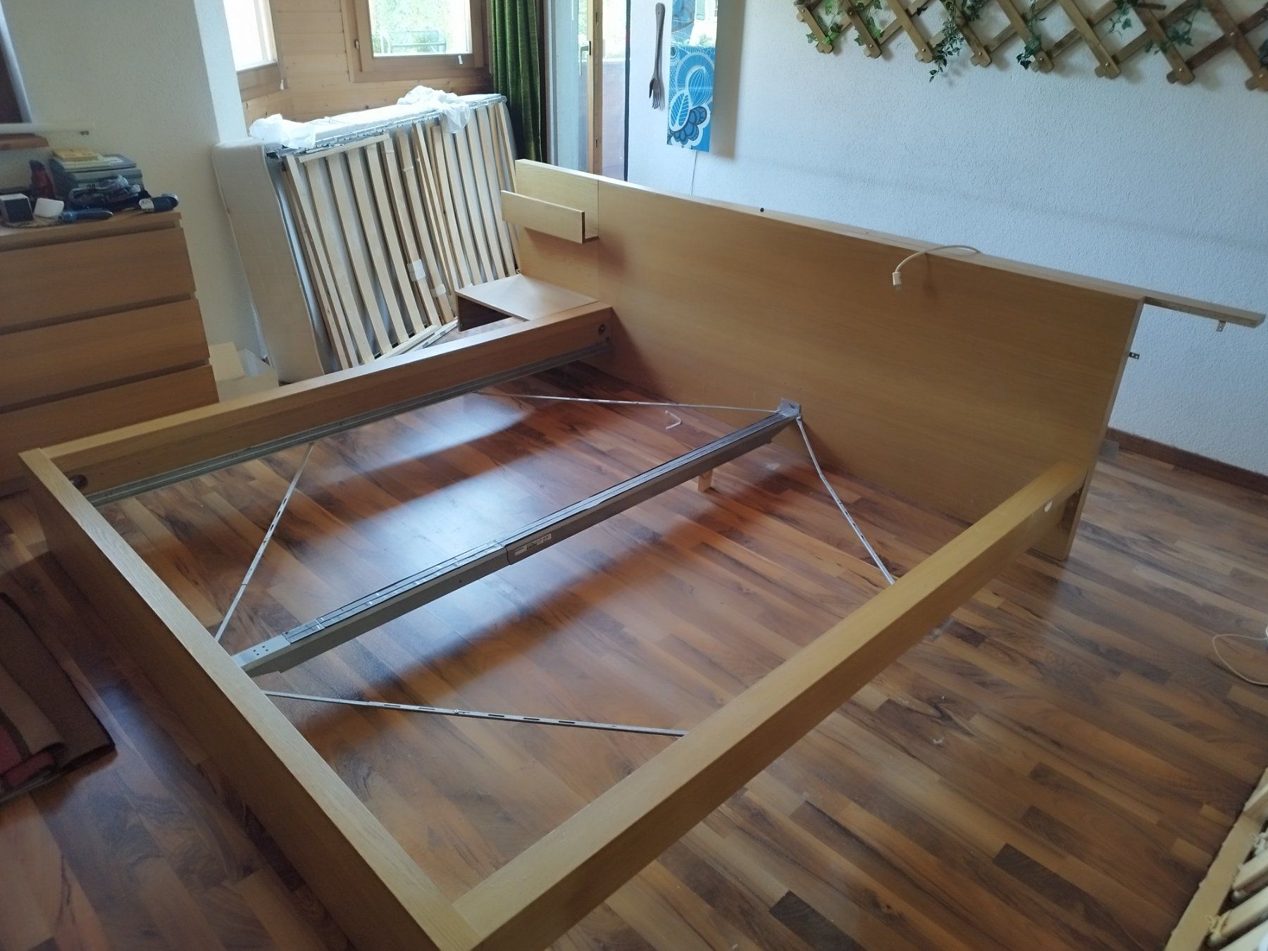 Ikea Betten: Doppelbett mit Nachttischen – Gebraucht aus Ganterschwil von Hochuli 3