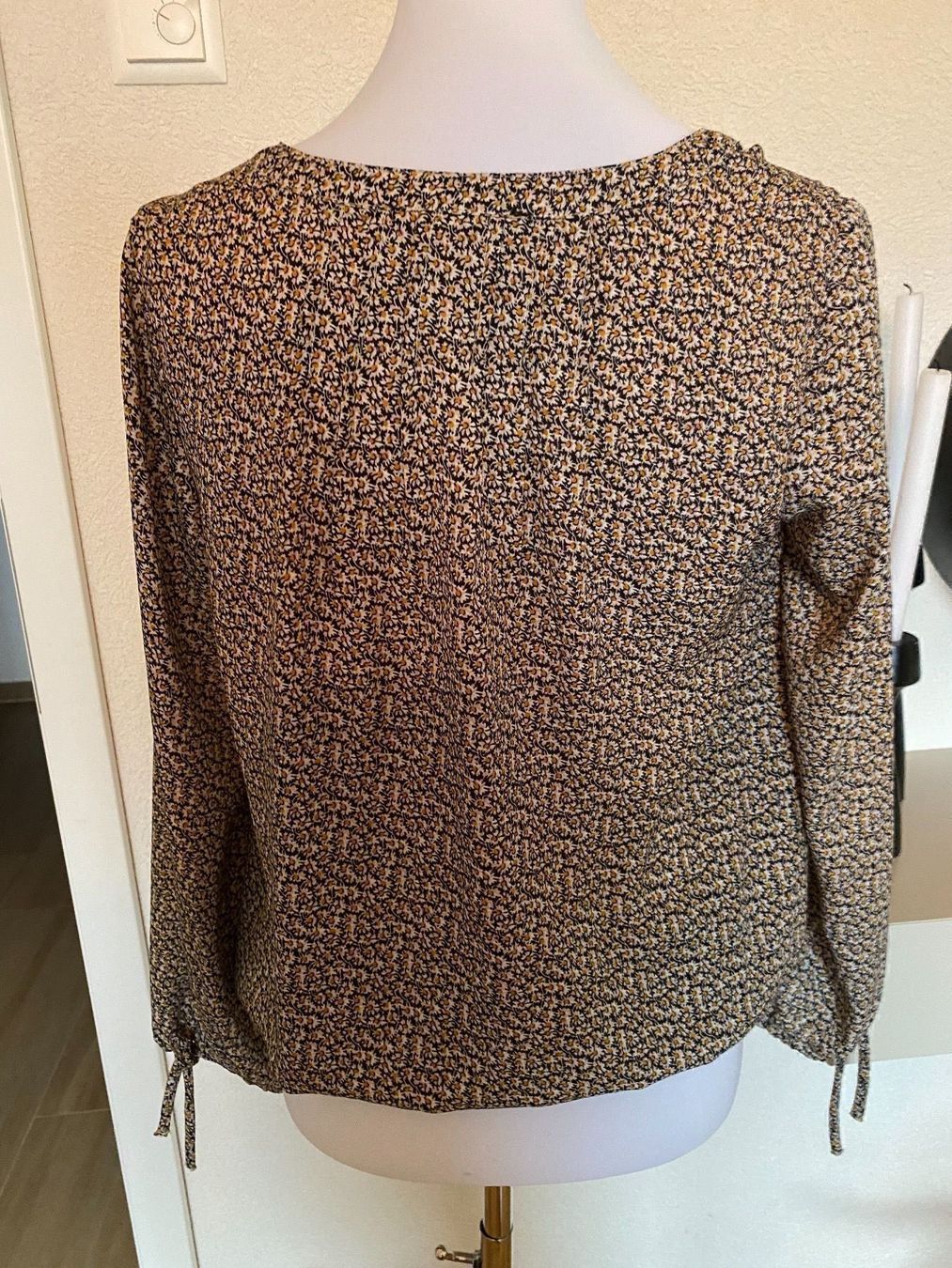 Navyboot Blusen: Bluse (blouse) from Navyboot – Gebraucht aus Münchenstein von ArleneLM 1