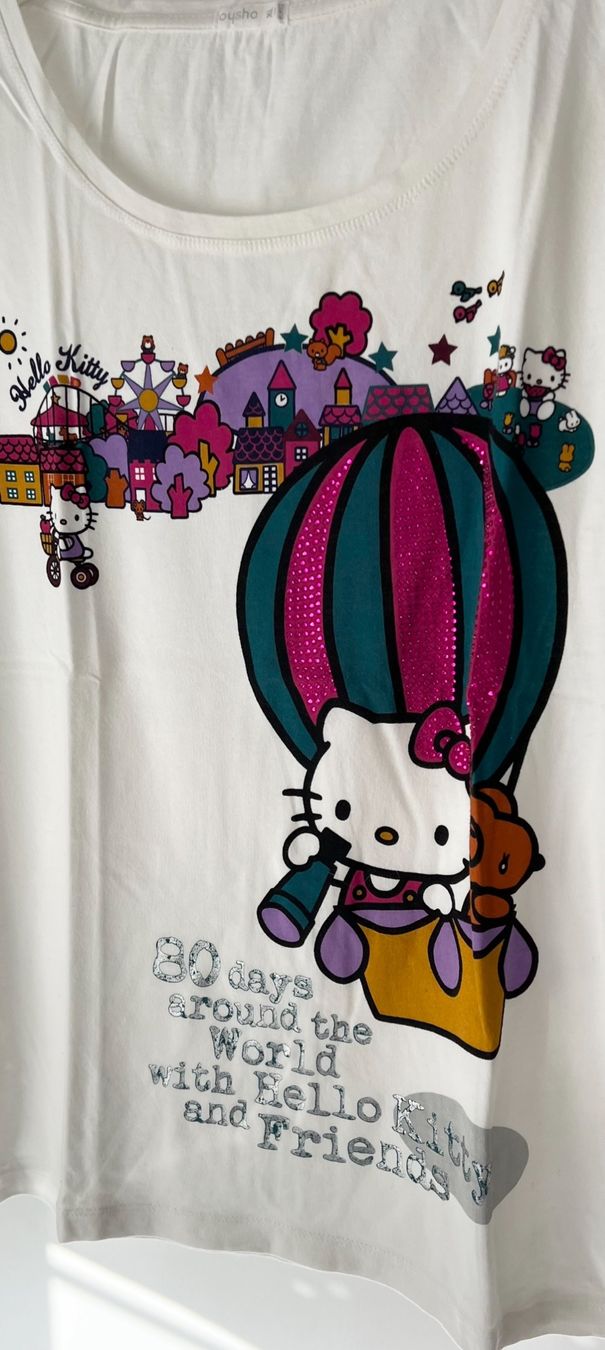 Oysho T-shirts: TShirt Hello Kitty – Neuf (Voir description) à Tagelswangen par fireiceprincess 2