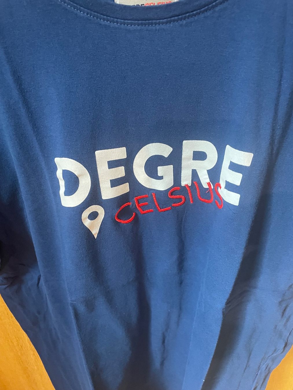 T-shirt: T-shirt Degre Celsius taille M – Usato da Leytron venduto da acb_00 2