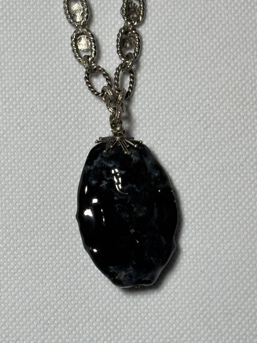 Catenine: Vintage necklace – Usato da Confignon venduto da Second_Hand_Ch