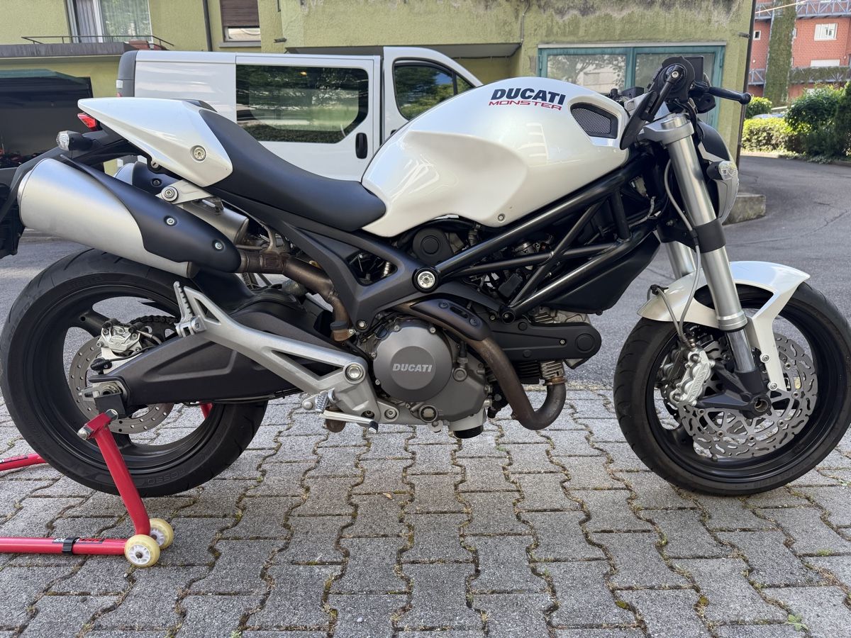 Strasse: Ducati Monster 696 – Gebraucht aus Zürich von E.M79 1