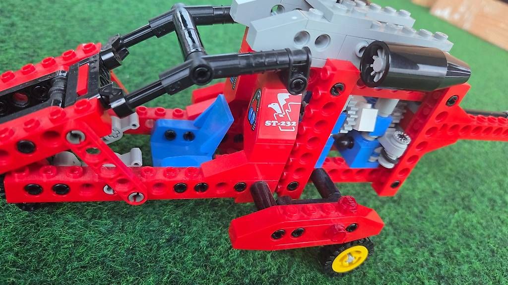 Lego Giocattoli: LEGO Technic  8232 Helikopter, Chopper Force 1997 – Usato da Belp venduto da Yvi76 4