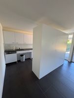 Einbauküche zweiteilig inkl. Miele Geräten