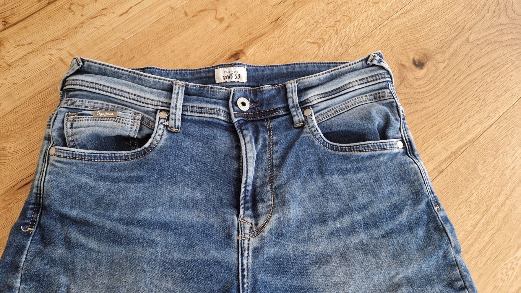 Pepe Jeans Jeans: Jeans-Shorts PEPE JEANS, 29 – Nuovo (secondo la descrizione) da Frasnacht venduto da MiraBelle79 1