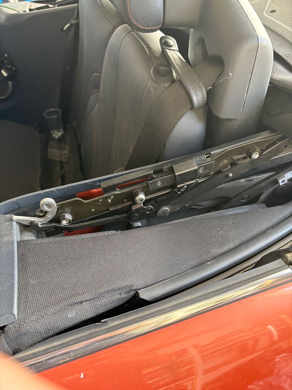 Mini Autos: Mini Cooper S Cabrio – Defekt aus Brunegg von Ivo64sandiego 8