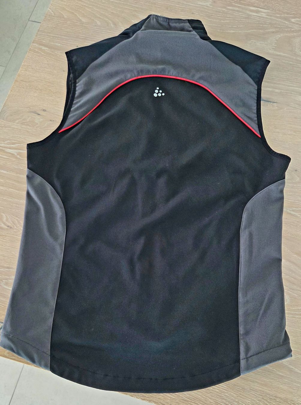 Craft Gilet & Giacche: Wind Weste von CRAFT, Gr. L – Usato da Ittigen venduto da bluesboy_66 1