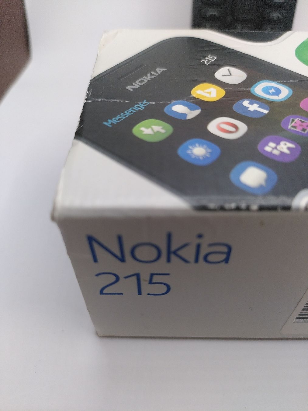 Nokia Telefoni cellulari / Smartphones: Nokia 215 Dual Sim mit Originalverpackung gebraucht – Usato da Kappel SO venduto da speedy092 2