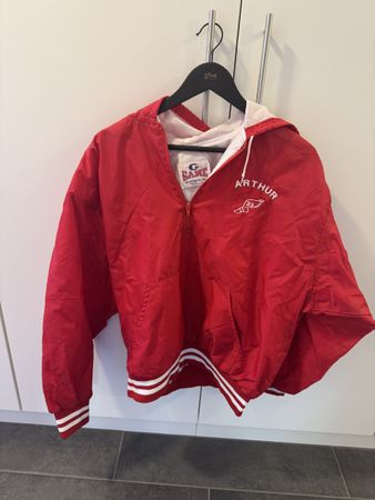Game Sportswear Jacke rot Grösse L Arthur Vintage