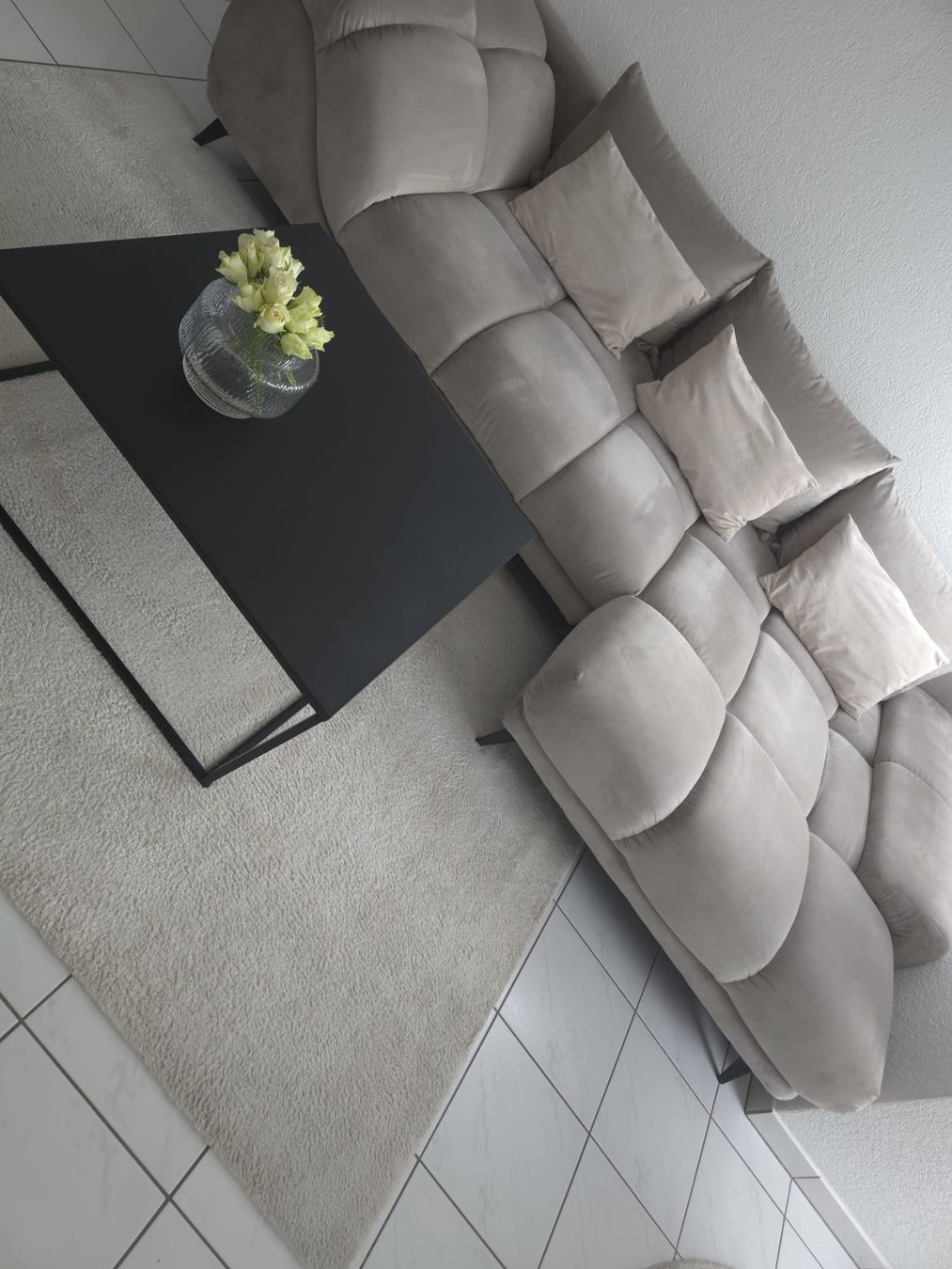 Sofas: Grosses Ecksofa mit Schlaffunktion – D'occasion à Bellach par Eymi05 2