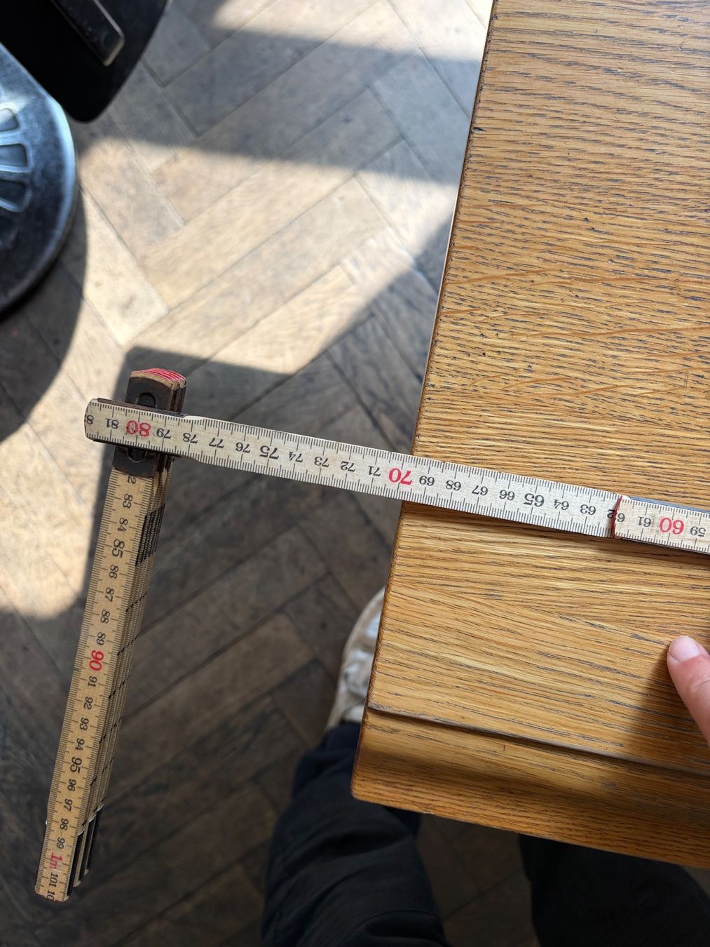 Tables: Bistrotische Holz / Metall, 36 Stk. – D'occasion à Zürich par gis_dpj9 3
