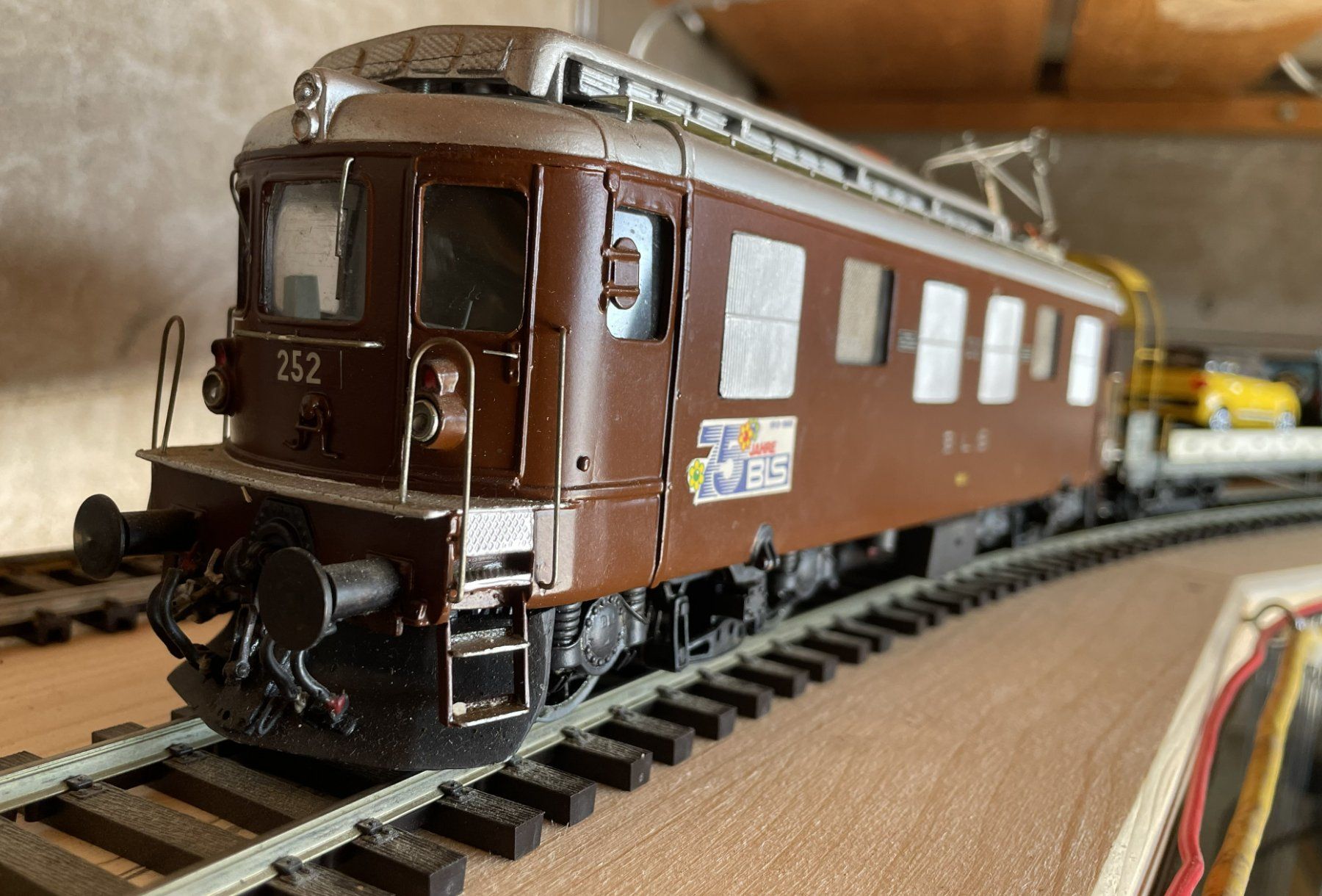 Modellini di ferrovie: BLS Autozug – Usato da Emmenmatt venduto da BLS-Re425 2