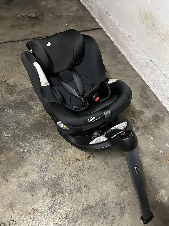 Sièges auto: Joie Kindersitz i-Spin 360 – D'occasion à Illnau-Effretikon par Loredana250