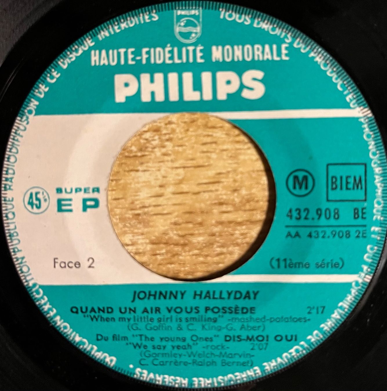 Schallplatten: JOHNNY HALLYDAY- LES BRAS EN CROIX – Gebraucht aus Bussigny von vinyl-pas-cher 3