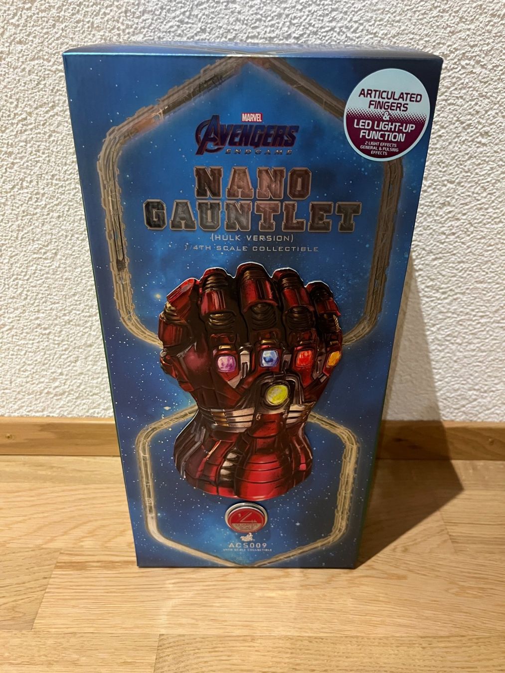 Disney Statuette: Avengers Nano Gauntlet Hulk Edition – Usato da Sumiswald venduto da dulik94 1