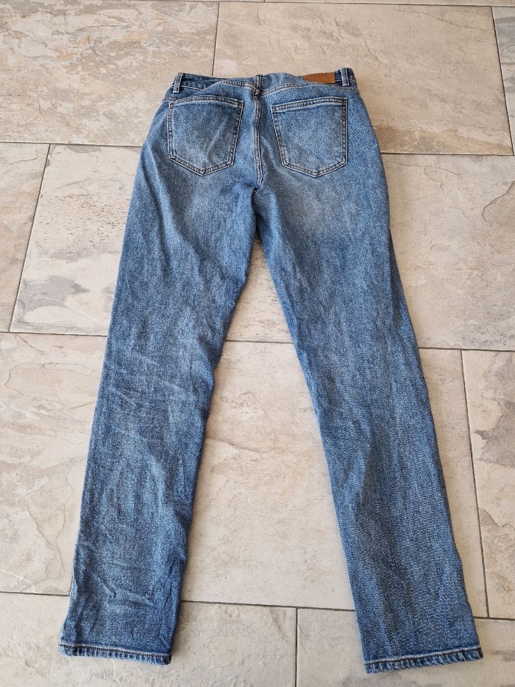 Only Jeans: Only Mom Jeans Gr. 30/36, extra lange Beine – Usato da Niederrohrdorf venduto da Miripfiri 4