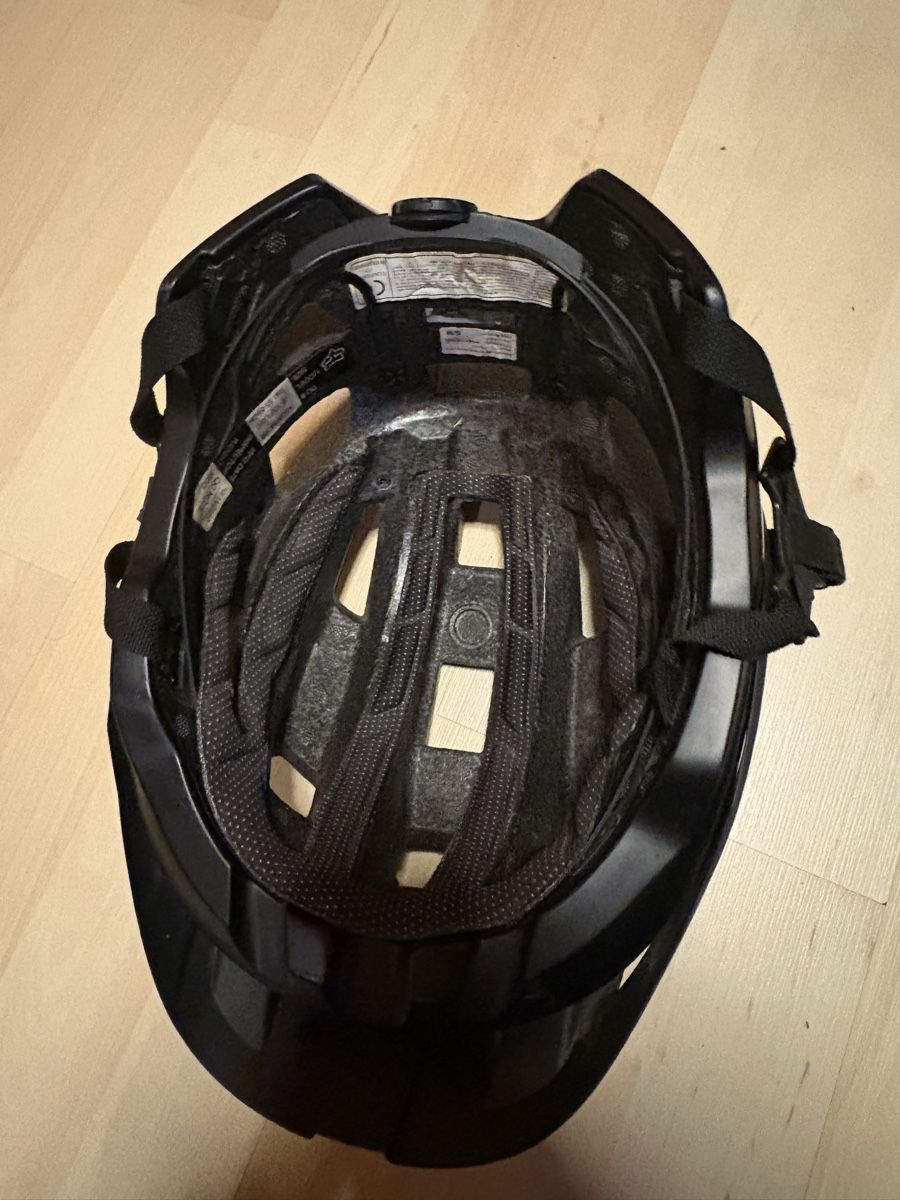 Fox Casques: Fox Bell Velohelm – D'occasion à Zwillikon par nti_j8gs 1