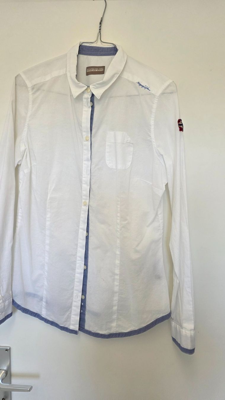 Napapijri Blusen: tolle Bluse von Napapijri, Gr. 38 – Gebraucht aus Dübendorf von Jolenia