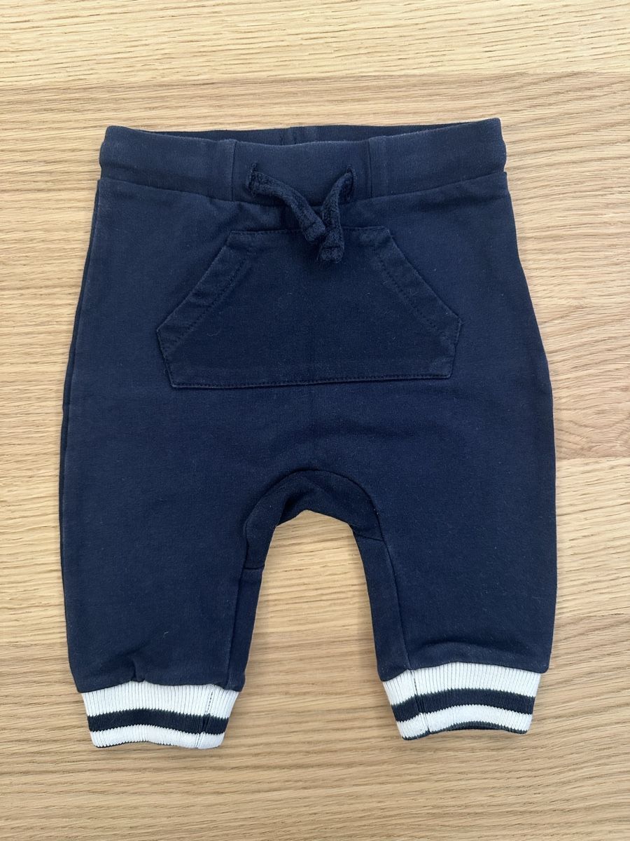 Disney Pantaloni: Hosen dunkelblau Grösse 67cm – Usato da Zürich venduto da emily.sch