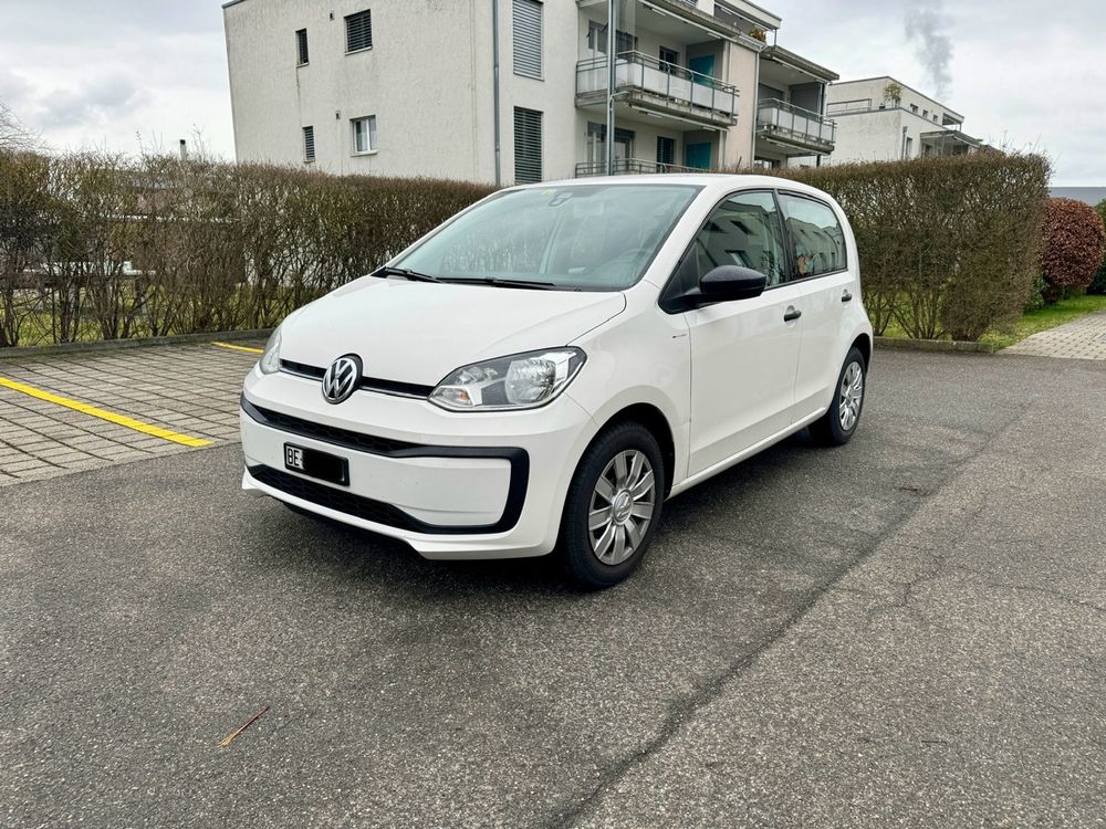 VW UP mit wenig Kilometer