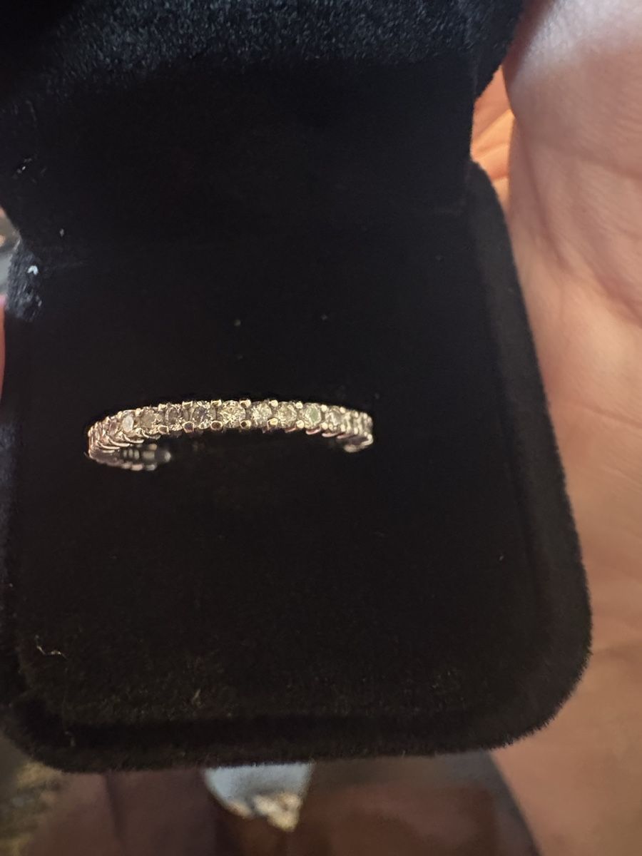 Ringe: 750 wg mit echte Diamanten  – Gebraucht aus Murten von Tzaugg 6