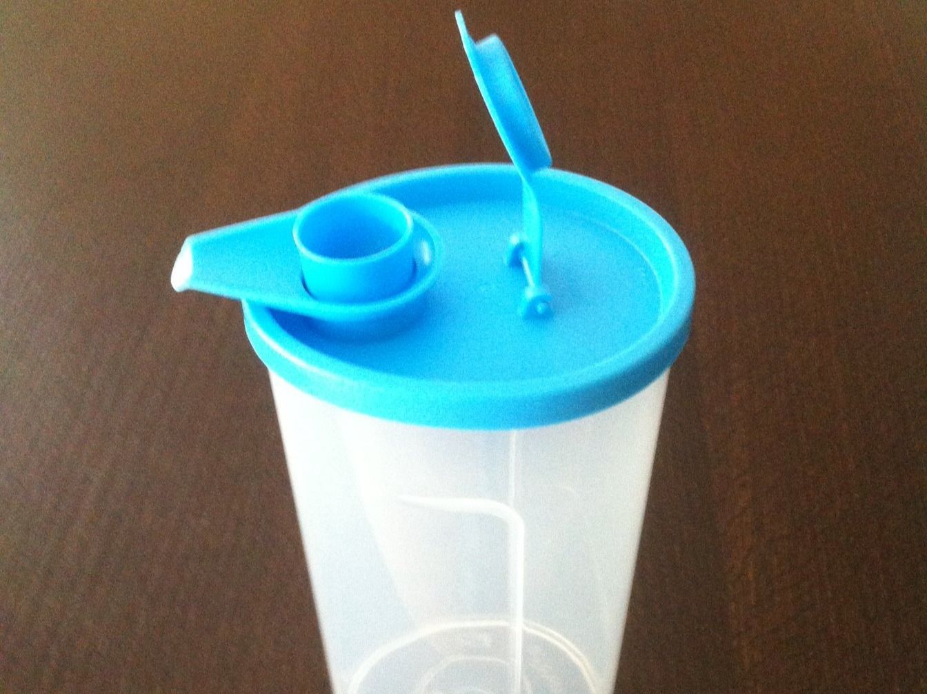 Tupperware Contenitori & Simili: Tupperware - Kännchen mit Ausgiessöffnung – Nuovo (secondo la descrizione) da Kaufdorf venduto da bambulka22 1