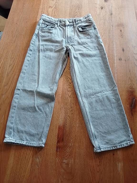 Hosen: Jeans Junge (Grösse 140) – Gebraucht aus Zürich von Schneemaah