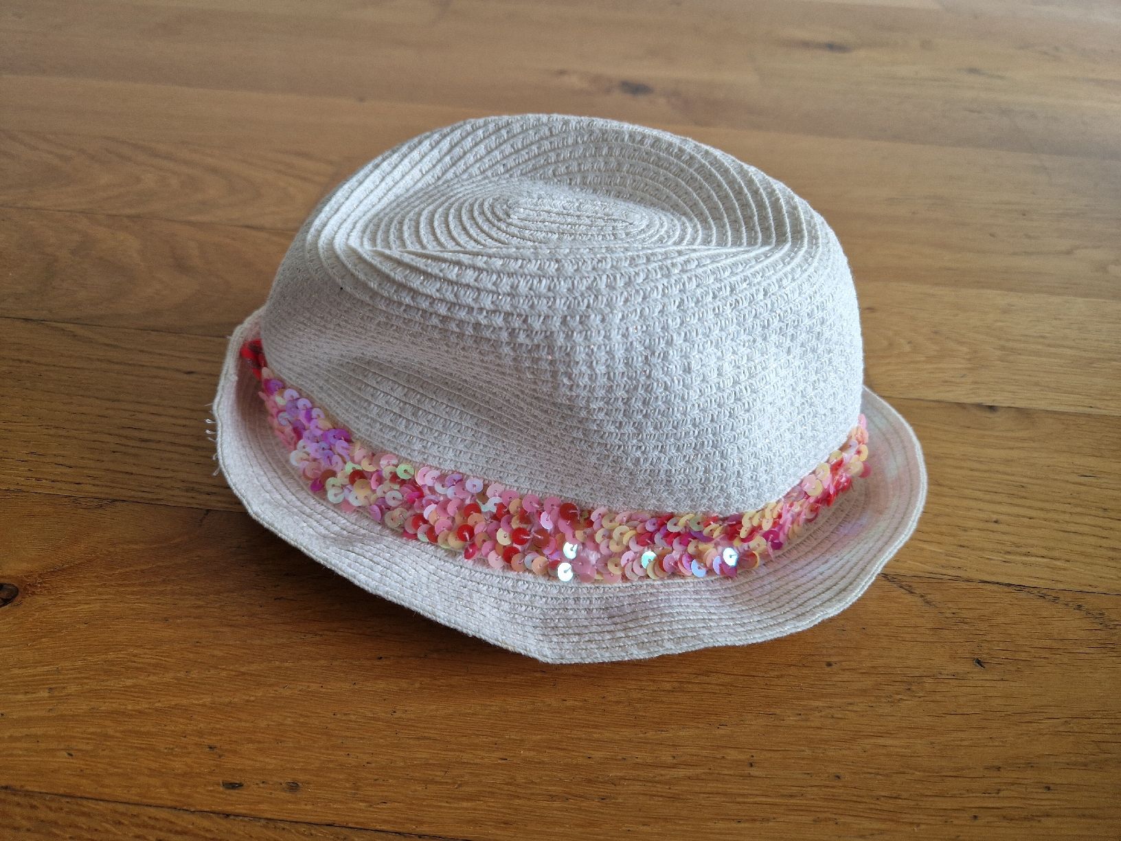 Altro abbigliamento per bambina: Sonnenhut mit Wechsel-Pailletten – Nuovo (secondo la descrizione) da Bern venduto da hirse03
